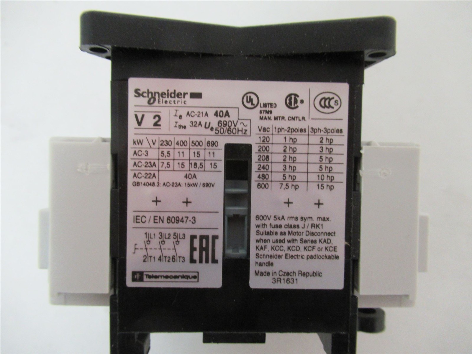 251396 New In Box; Schneider V2 Electric Base for use with Vario Series IP20 3P
