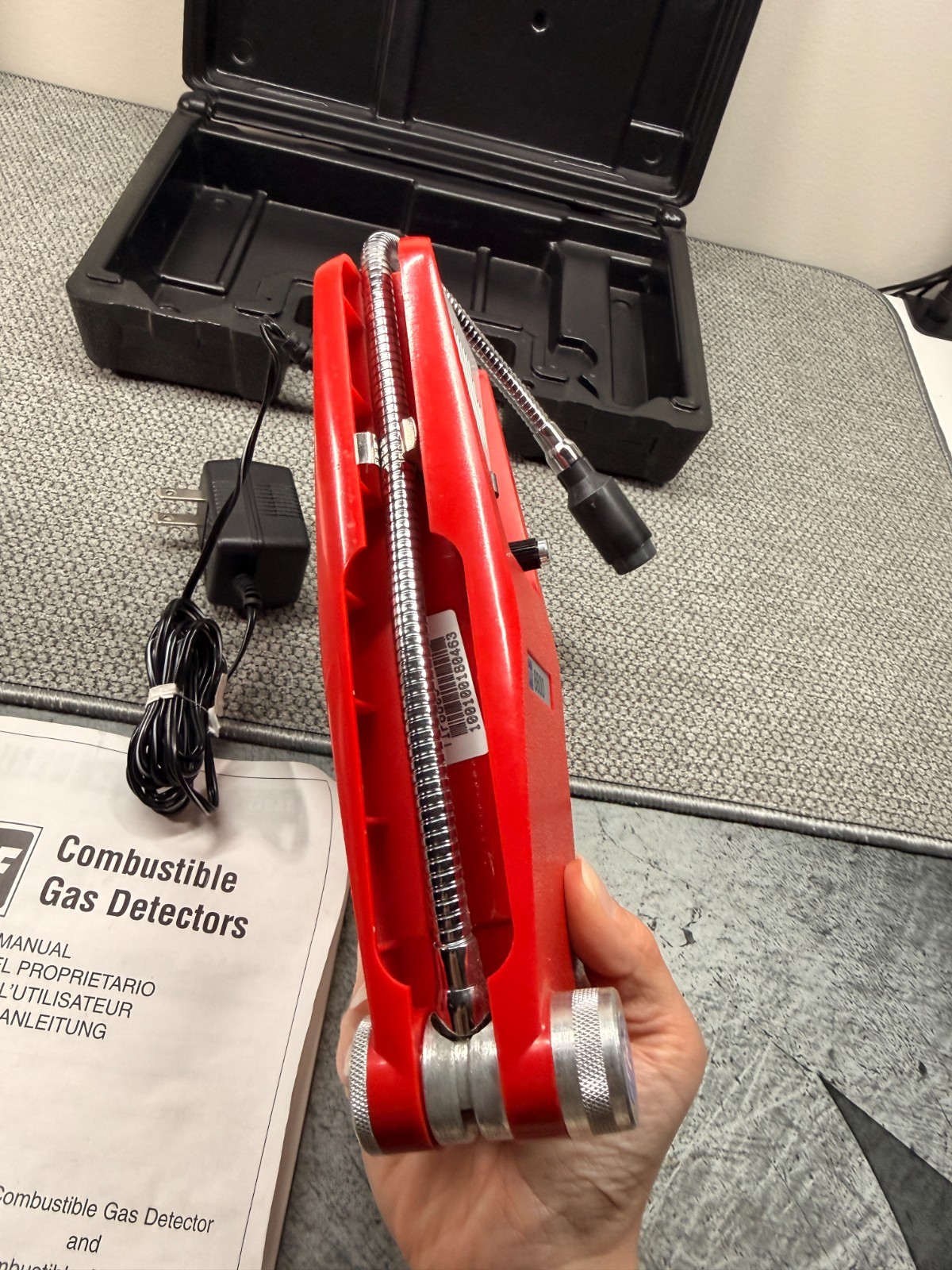 TIF 8800 Combustible Gas Detector w/ Case, Manual, & Power Cord