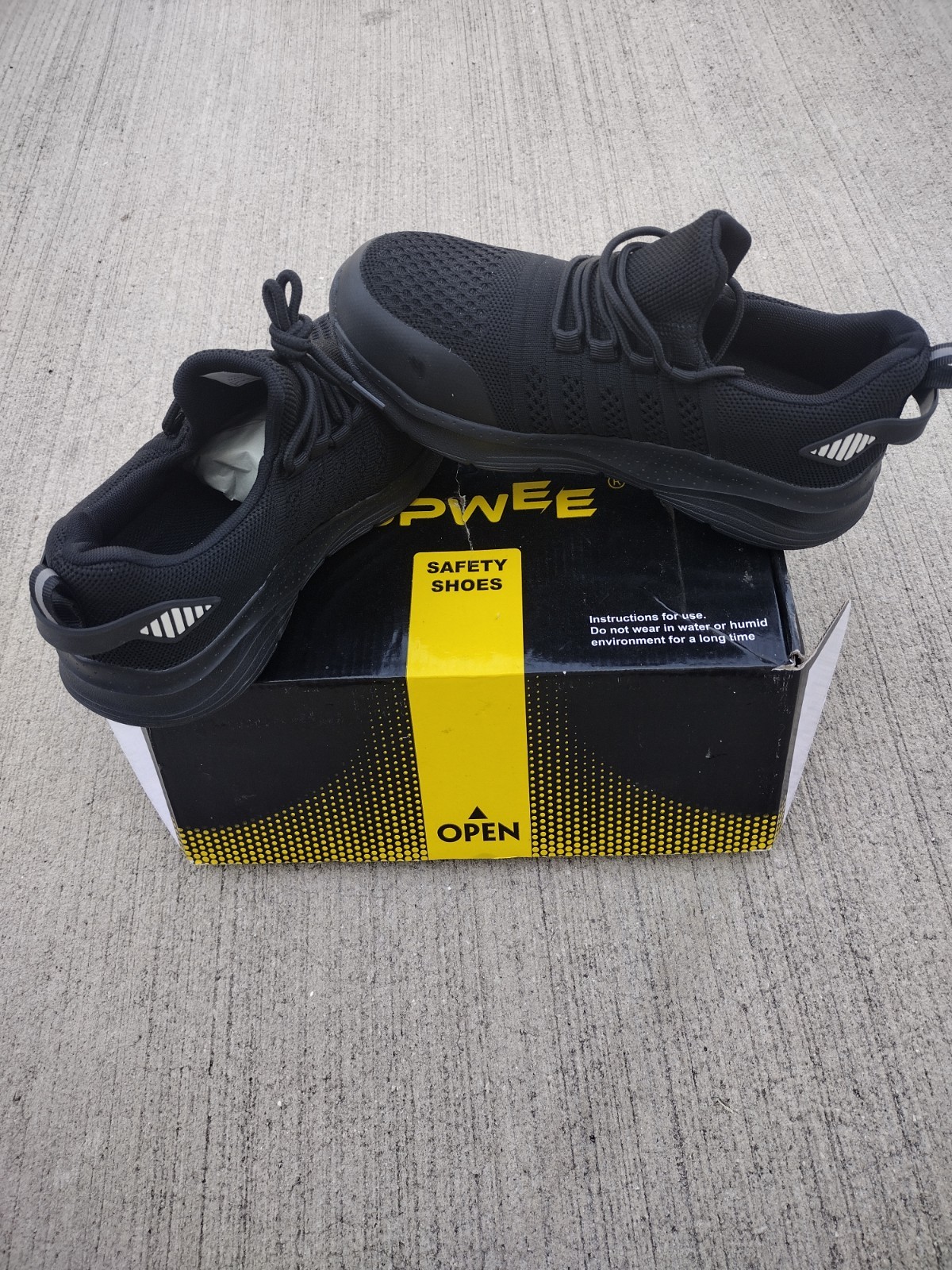 LUPWEE Safety Shoes Black Lace-Up Work Shoes w/ Box Safety Footwear size 6. e38