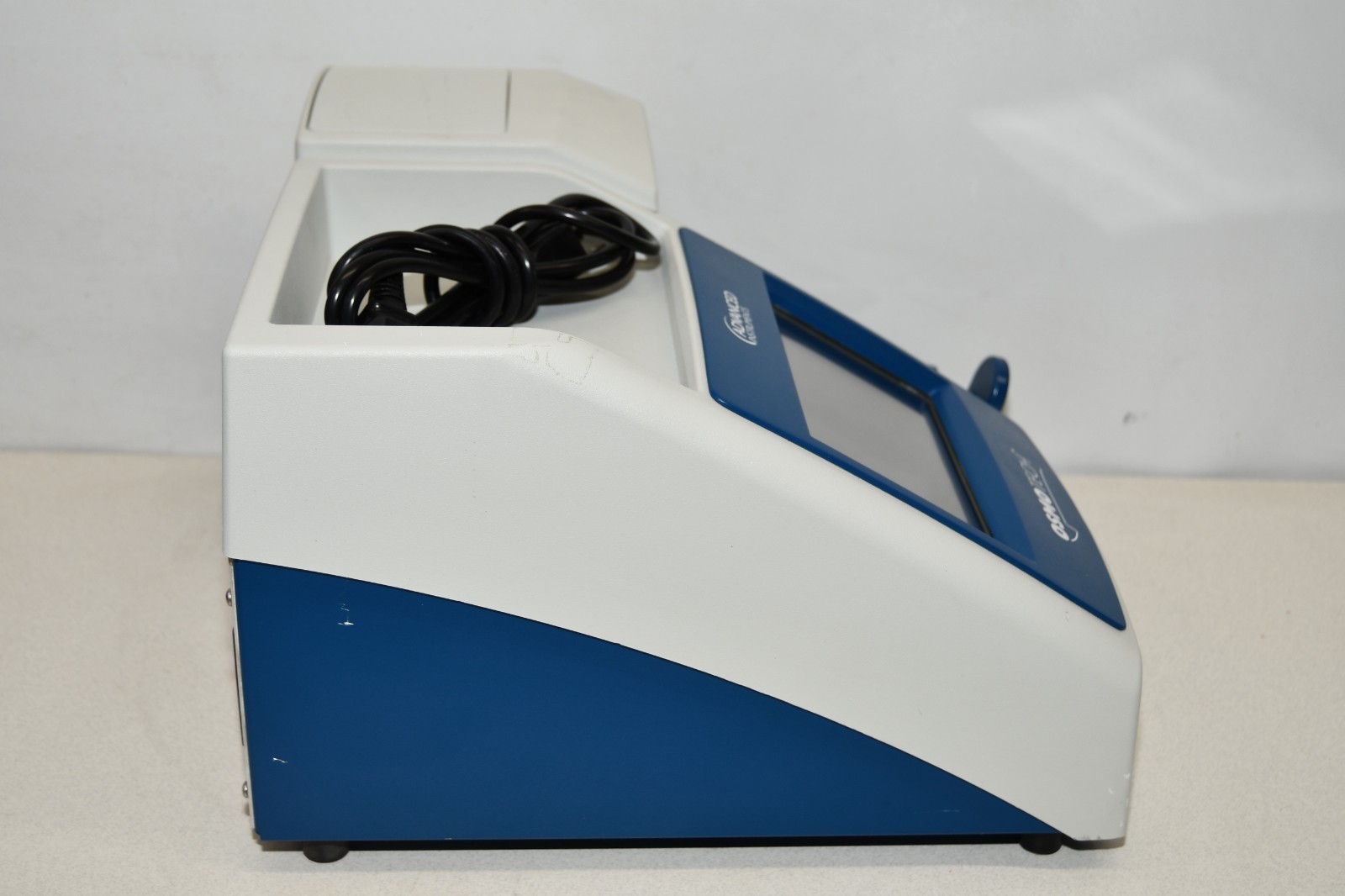 ^ Advanced Instruments OsmoTech Single-Sample Micro-Osmometer #X8006