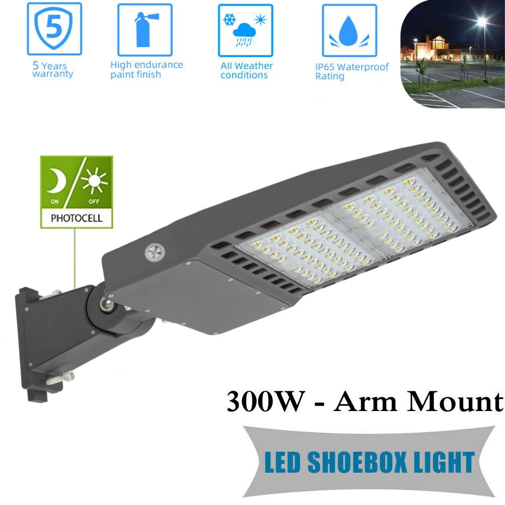 Commercial LED Parking Lot Light 300W Outdoor IP65 Shoebox Street Pole Lamp