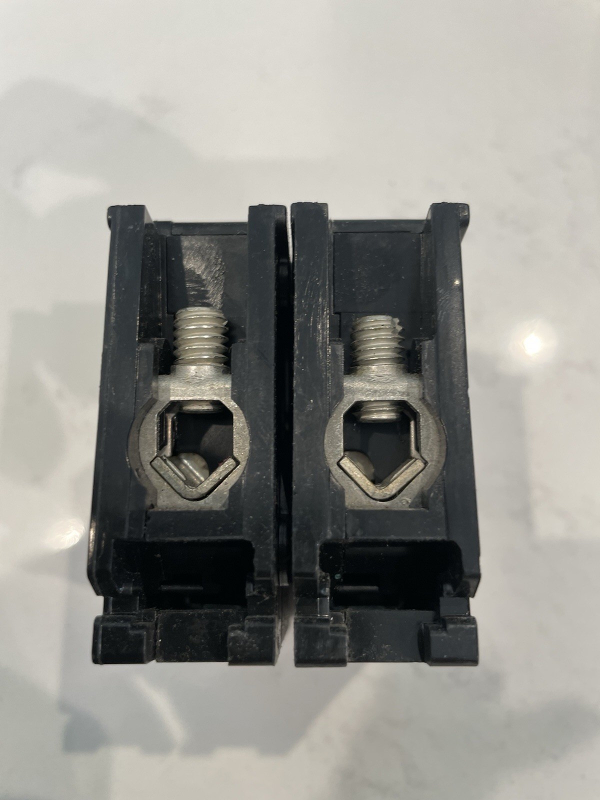 Eaton BR280 C280 80A 2-Pole Plug-In Circuit Breaker 120/240V AC Common Trip
