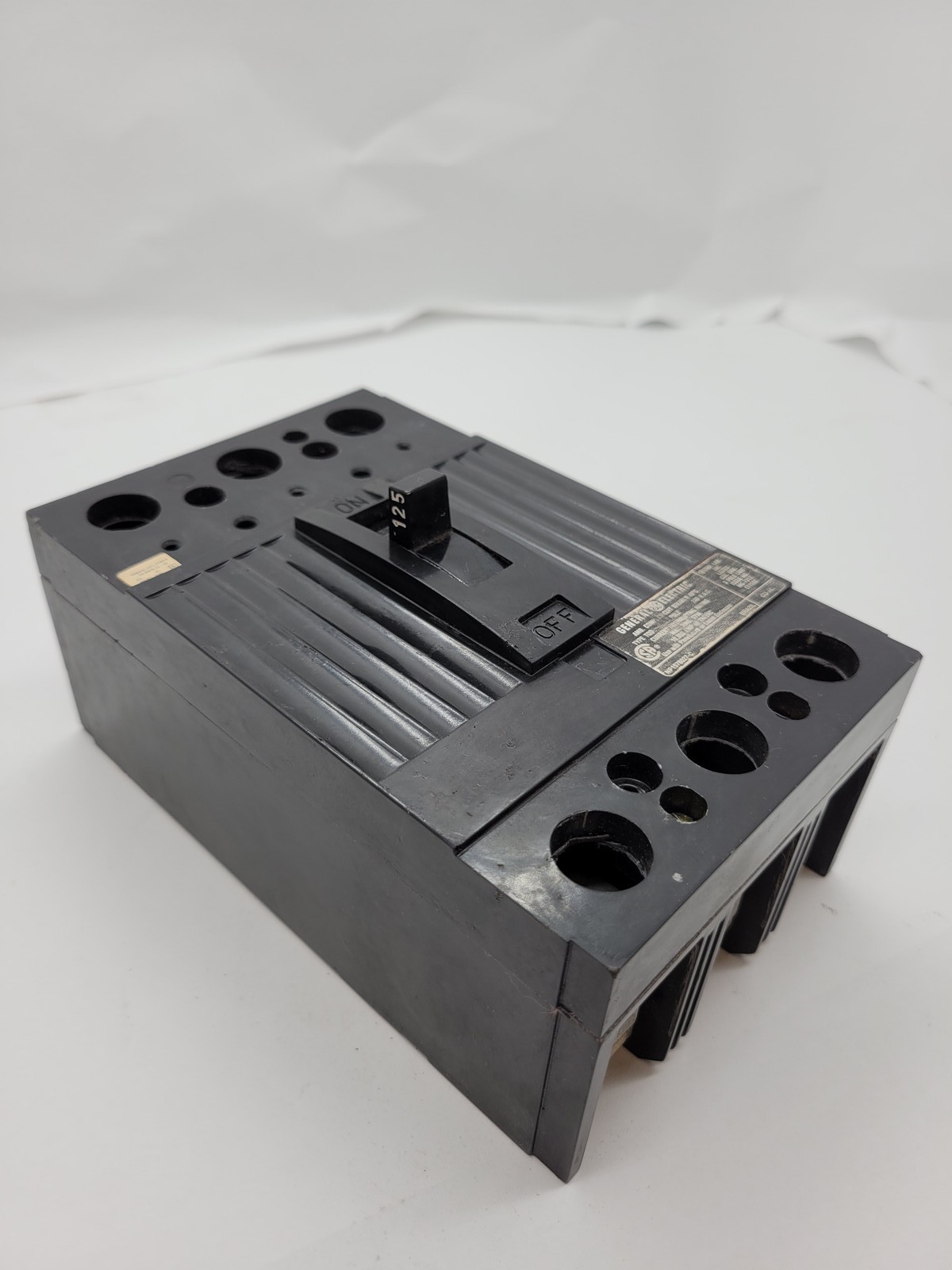 General Electric TQD32125WL Bolt-On Circuit Breaker 125A 3P 240V 10KA TQD