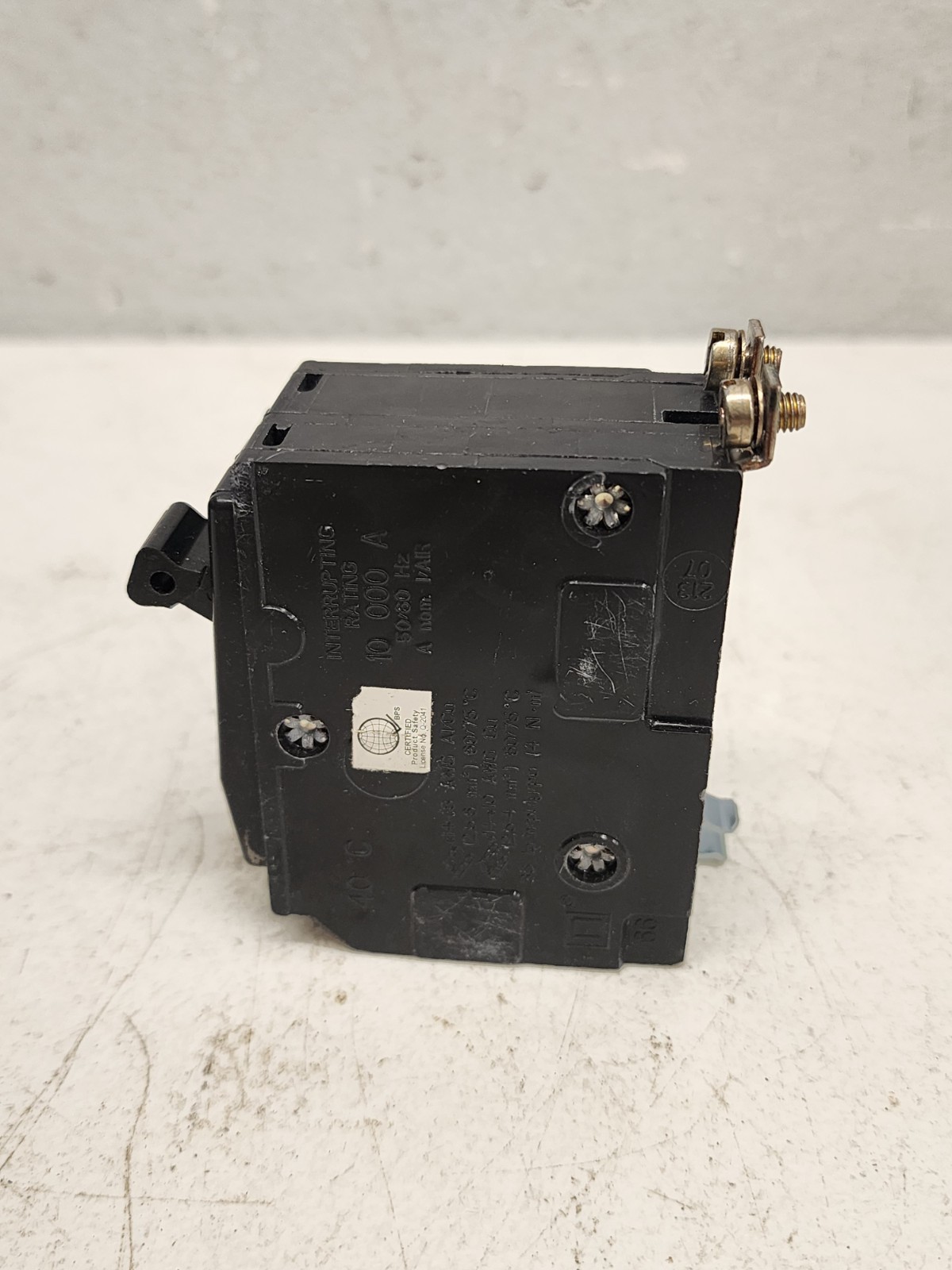 (7) Square D QO230 2-Pole 30 Amp 120/240V Plug-In Breaker Yellow D Trip Window