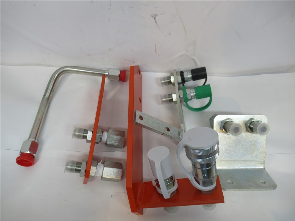 Kubota 7J292-94000 / 7J419-94200 ,3rd Function Valve Hardware & Brackets