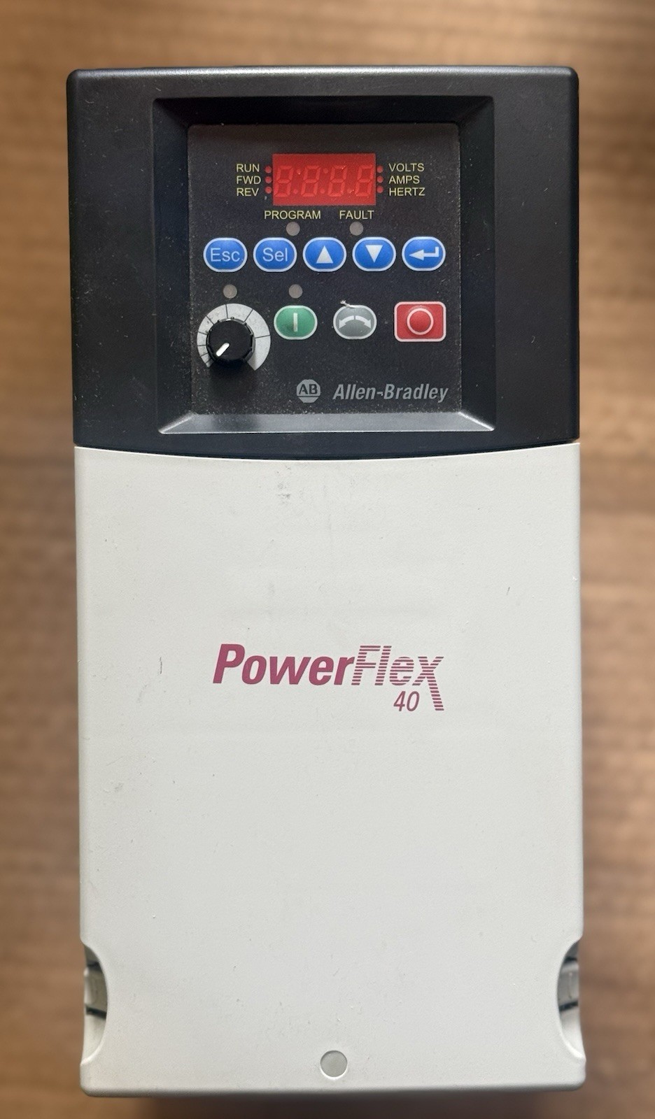 Allen-Bradley PowerFlex 40 AC Drive 22B-D017N104 10HP 3Ph New Open Box
