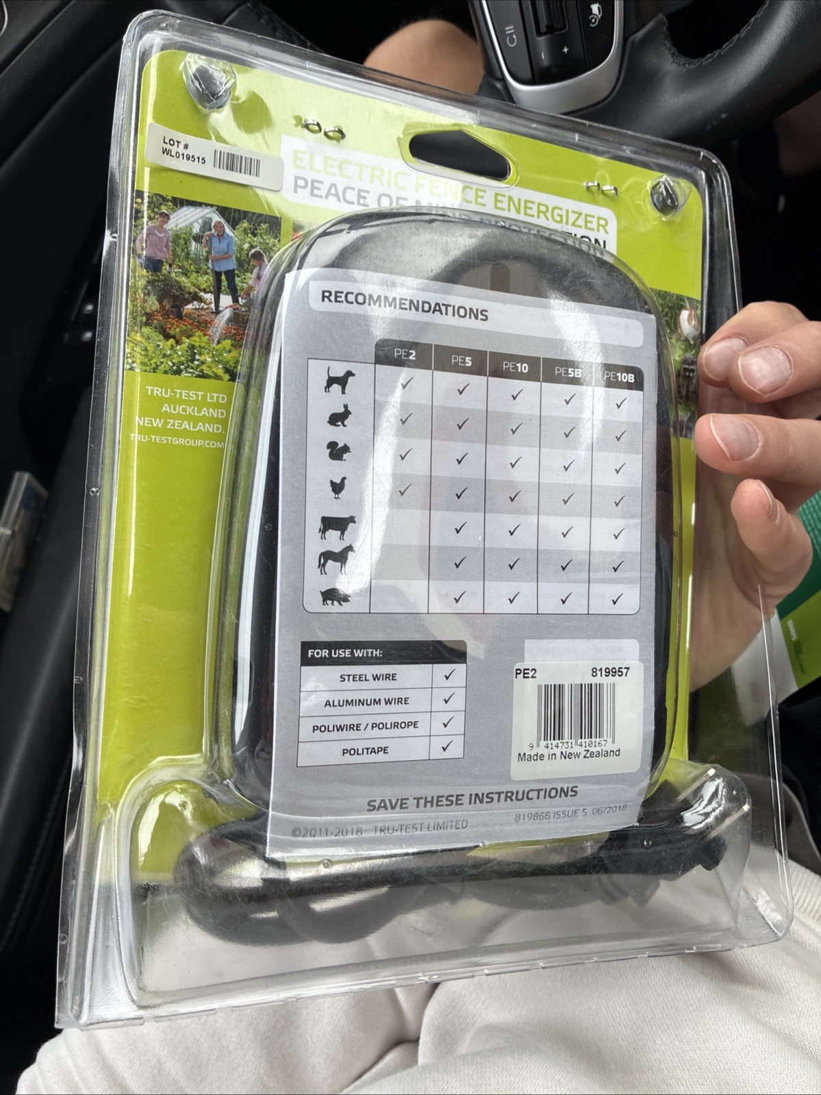 Patriot electric fence energizer
