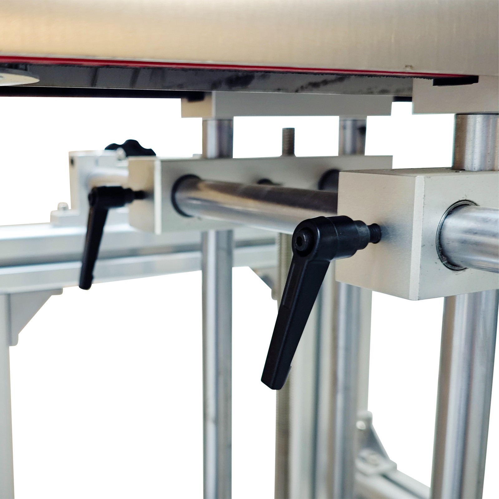 110V 0.39″–6.69″ Bottle Clamping Conveyor Bottomless Gap Transfer Double Motor