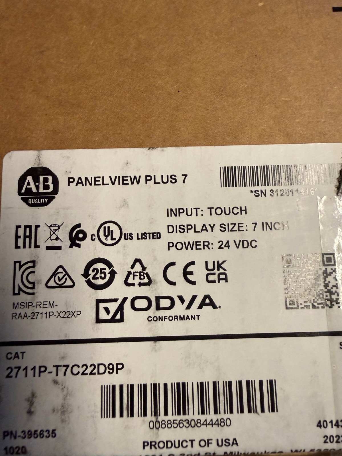NEW 2711P-T7C22D9P /B Surplus Sealed PanelView Plus 7 Color Touch