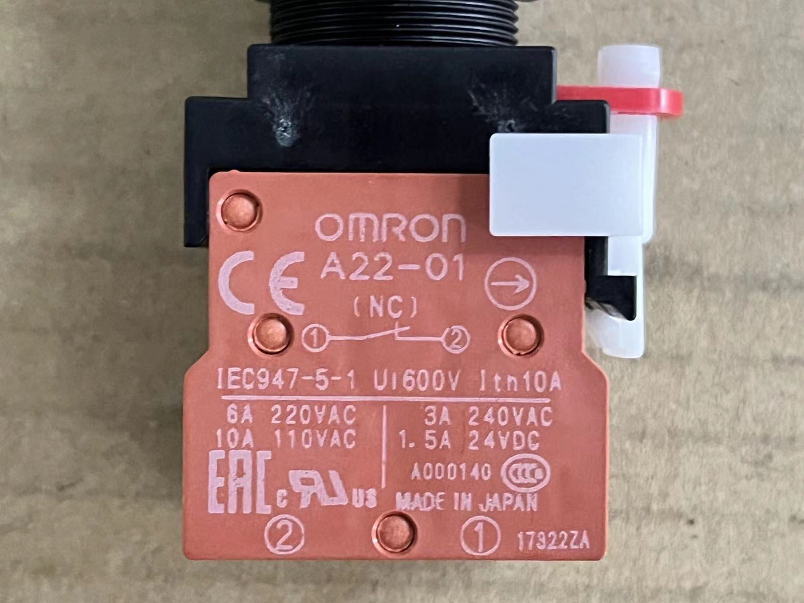 1PCS Omron Basic SwitchA22E-M-02 A22EM02