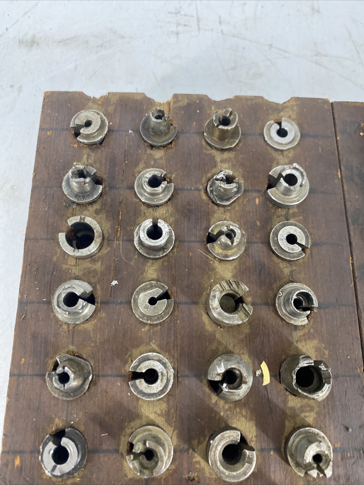 HUGE LOT OVER 90 Assorted Variety Collet Collets Machinist Tools w/ Wood Holder