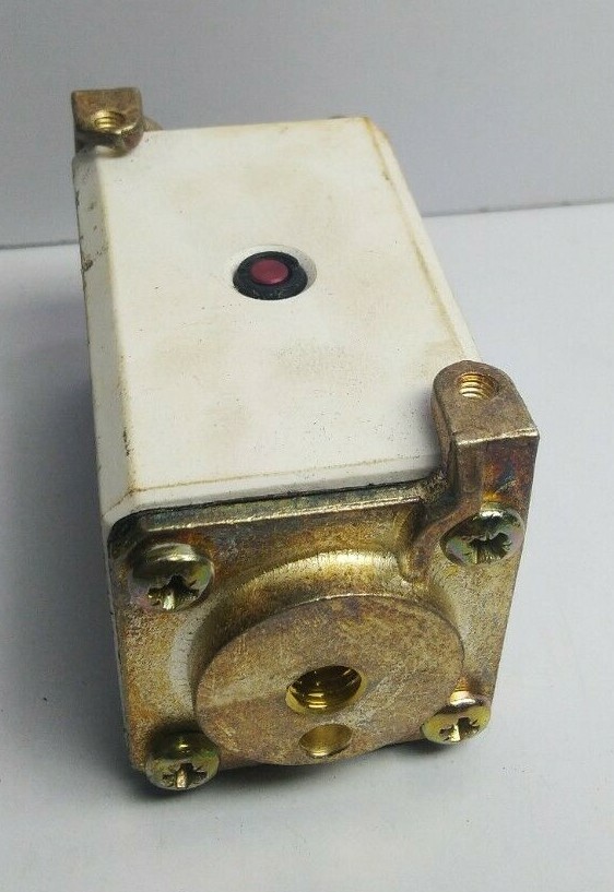 Ferraz Shawmut Q301015 Protistor