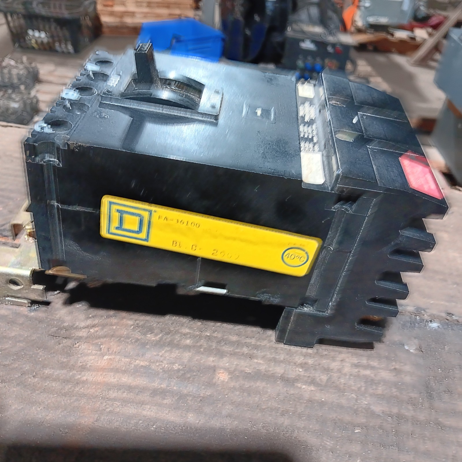 Square D FA36100 100Amp 3Pole 18K@480VAC I-Line Breaker Nice condition!