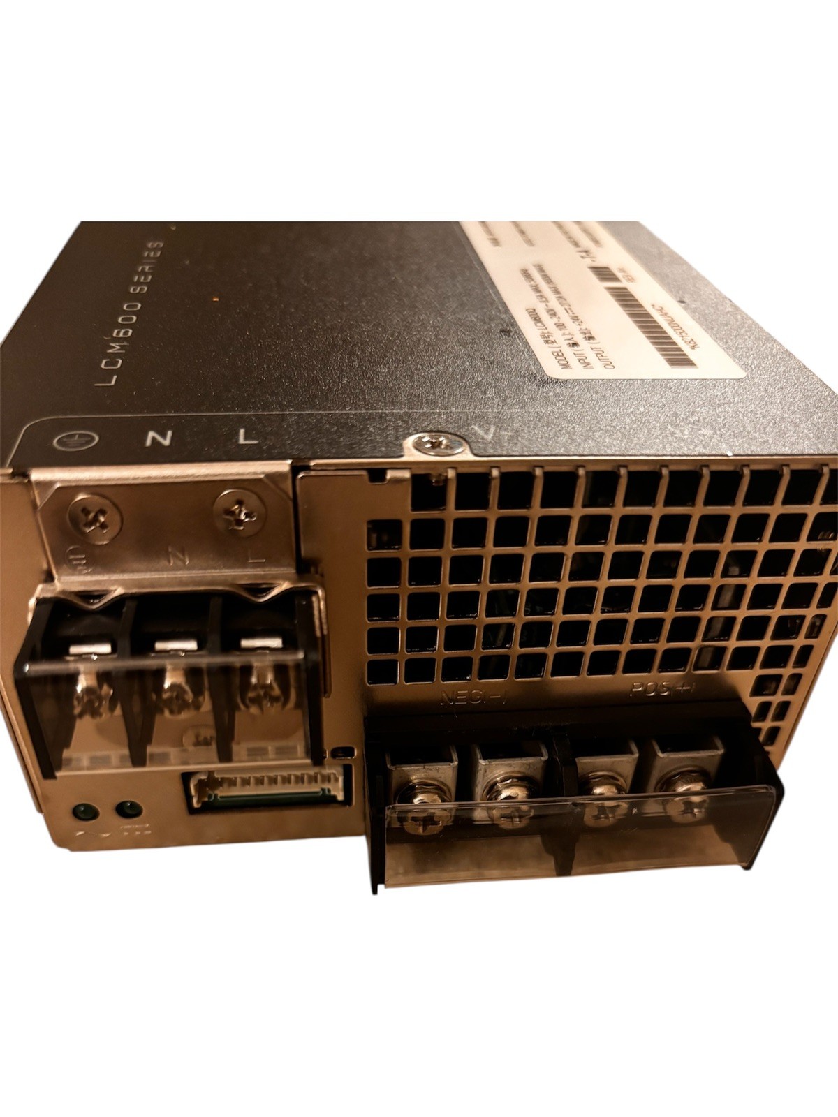 NEW Artesyn LCM600Q 24V 27A 600W Industrial Power Supply 100-240V AC LCM600