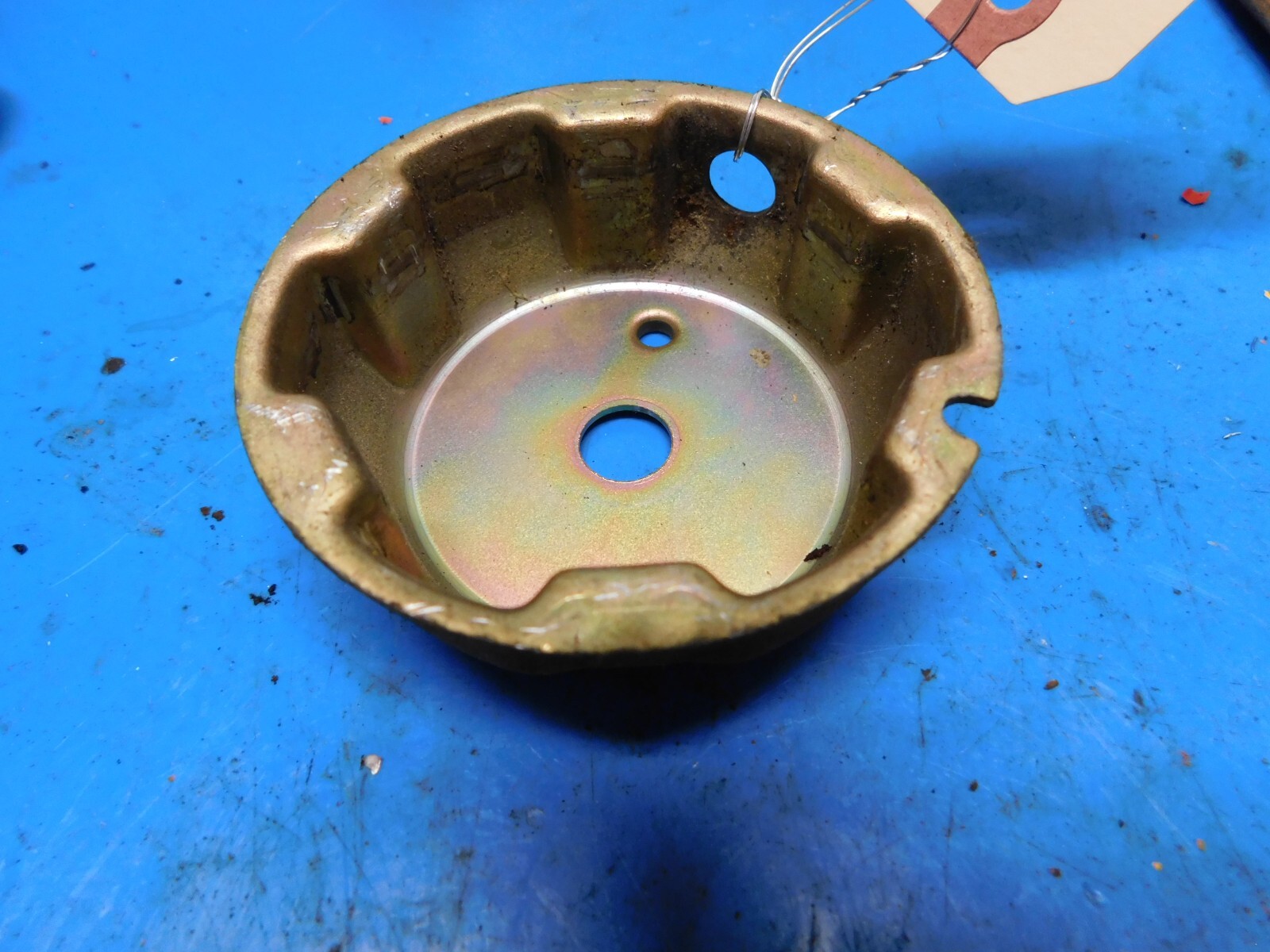 STARTER CUP FOR YAMAHA GENERATOR EF1000 — BOX 747 W