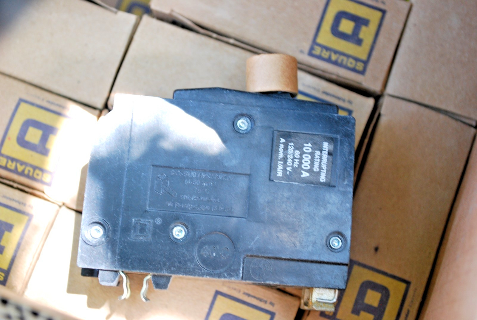 SQUARE D 125 AMP CIRCUIT BREAKER 120/240V 2 POLES 10 KA QO2125 not for resale