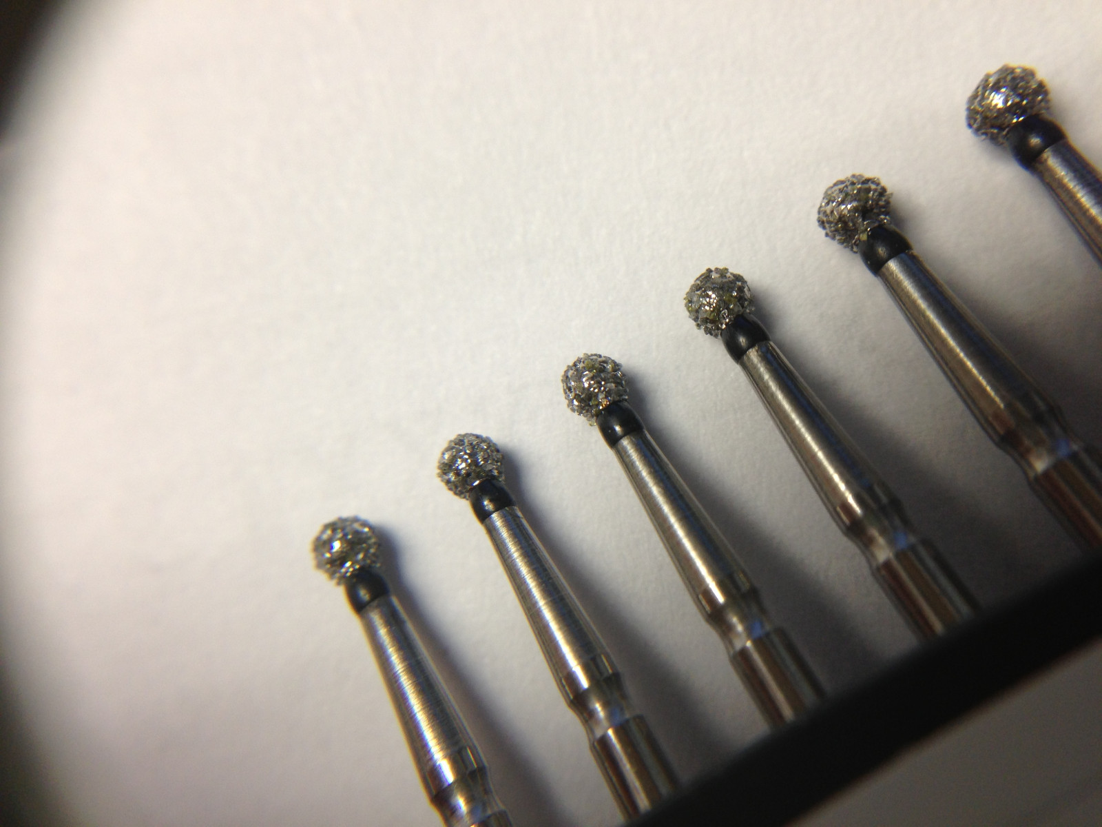 Diamond Burs MDT Round Ball 40 x 001-016c standard 40 burs 1.6mm round diamond