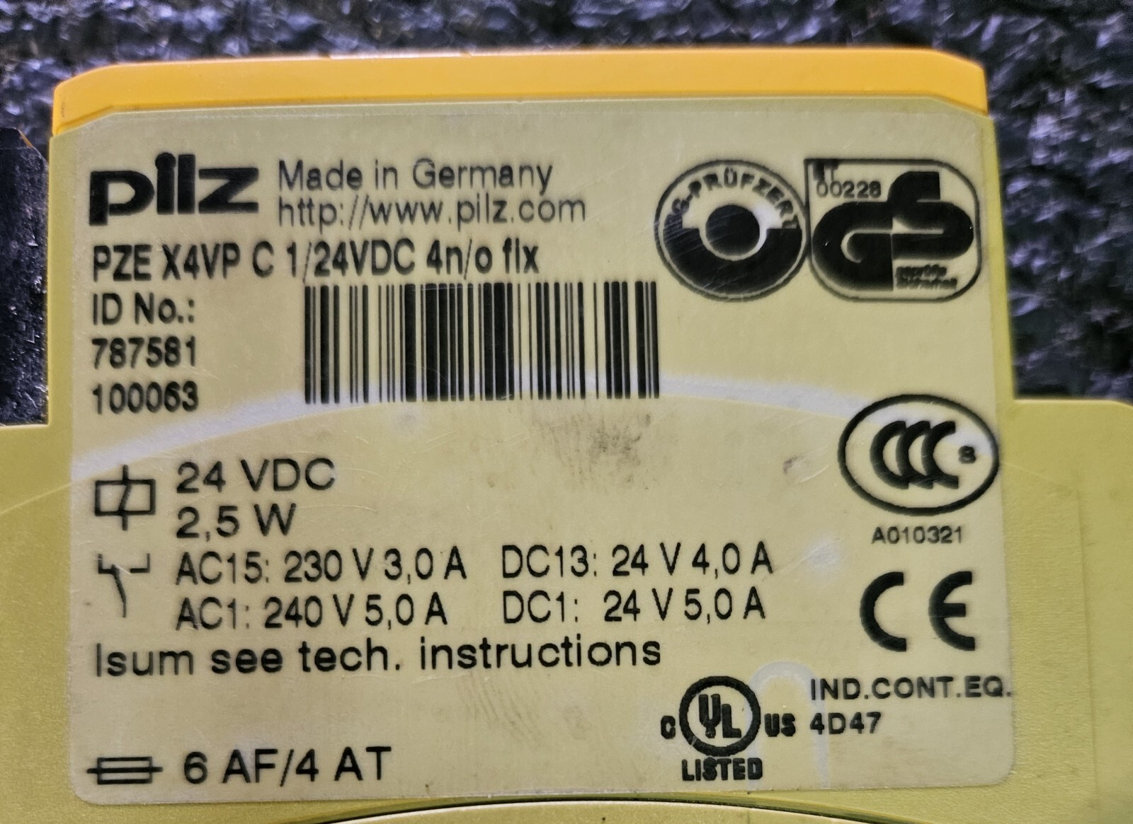 Pilz Pze X4VP C 1/24VDC 4n/0 Fix Id No. :787581