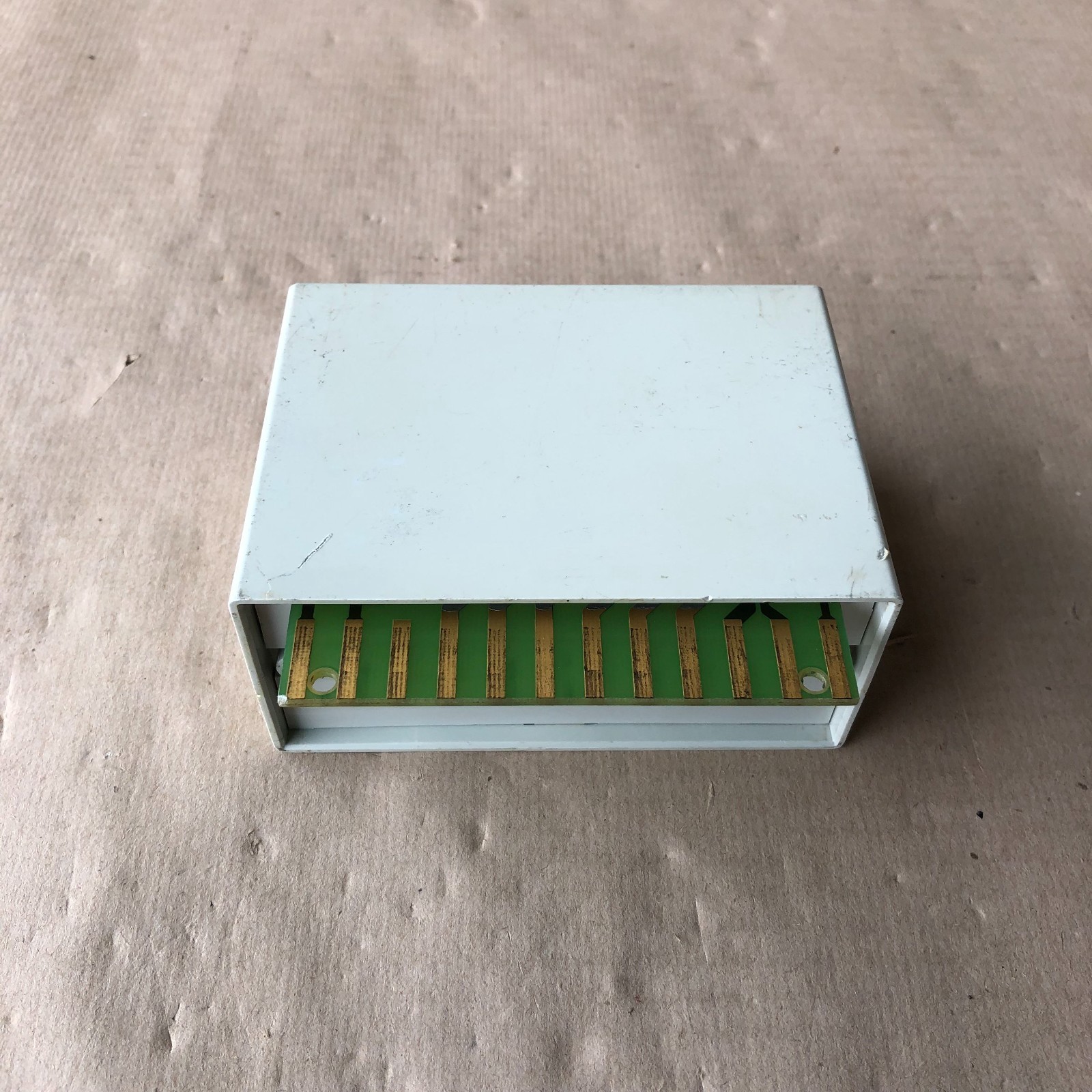 KRIWAN INT69/69F MOTOR PROTECTION RELAY 52A145 PTC THERMISTOR