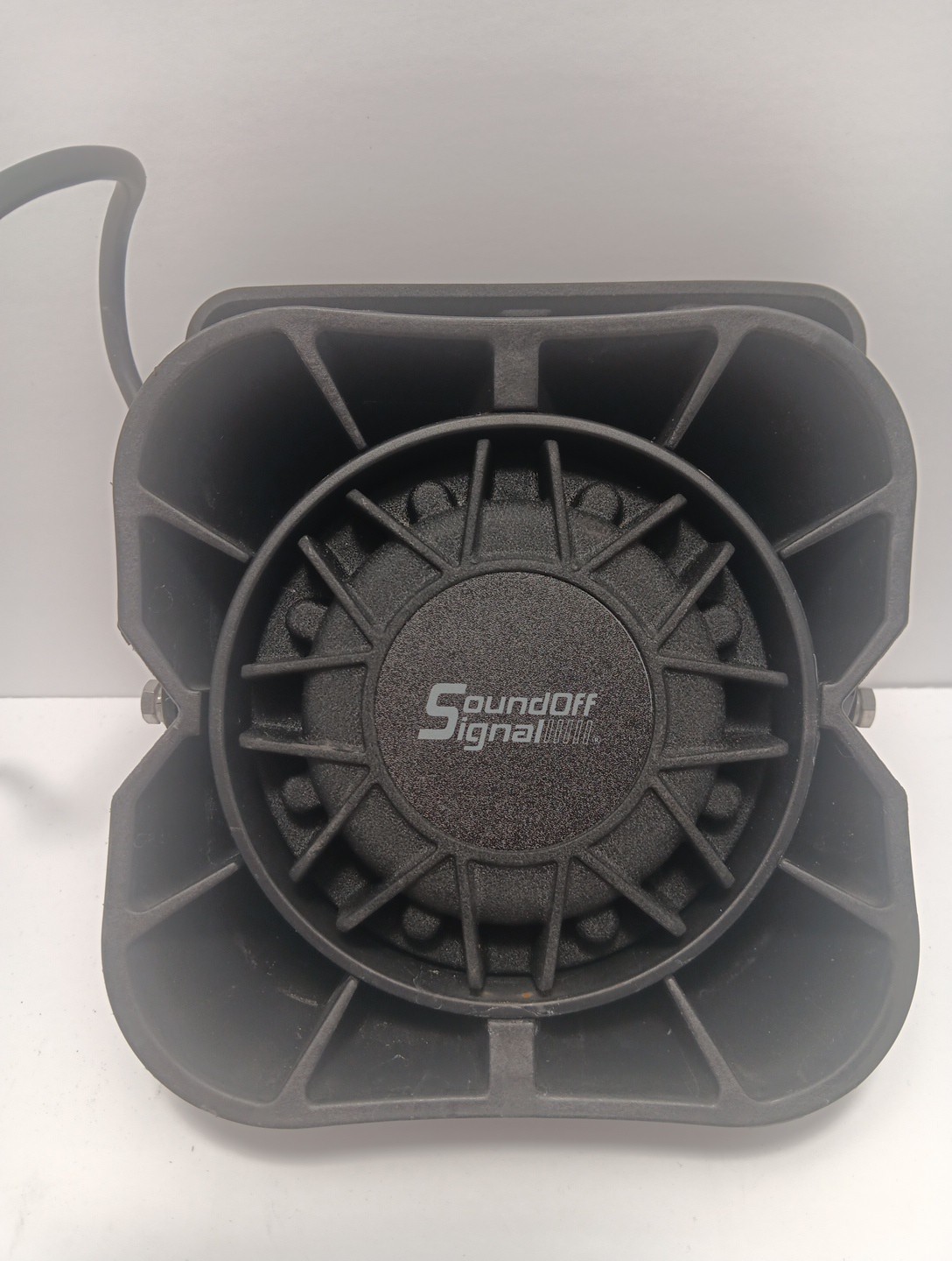 SoundOff Signal siren speaker 100w – universal Bail bracket