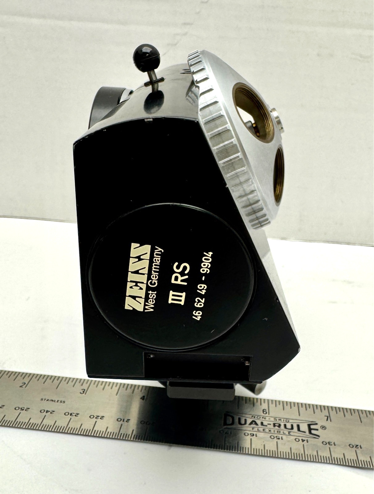ZEISS Microscope Vertical III RS 4662499904 Fluorescence Condenser w/turret READ