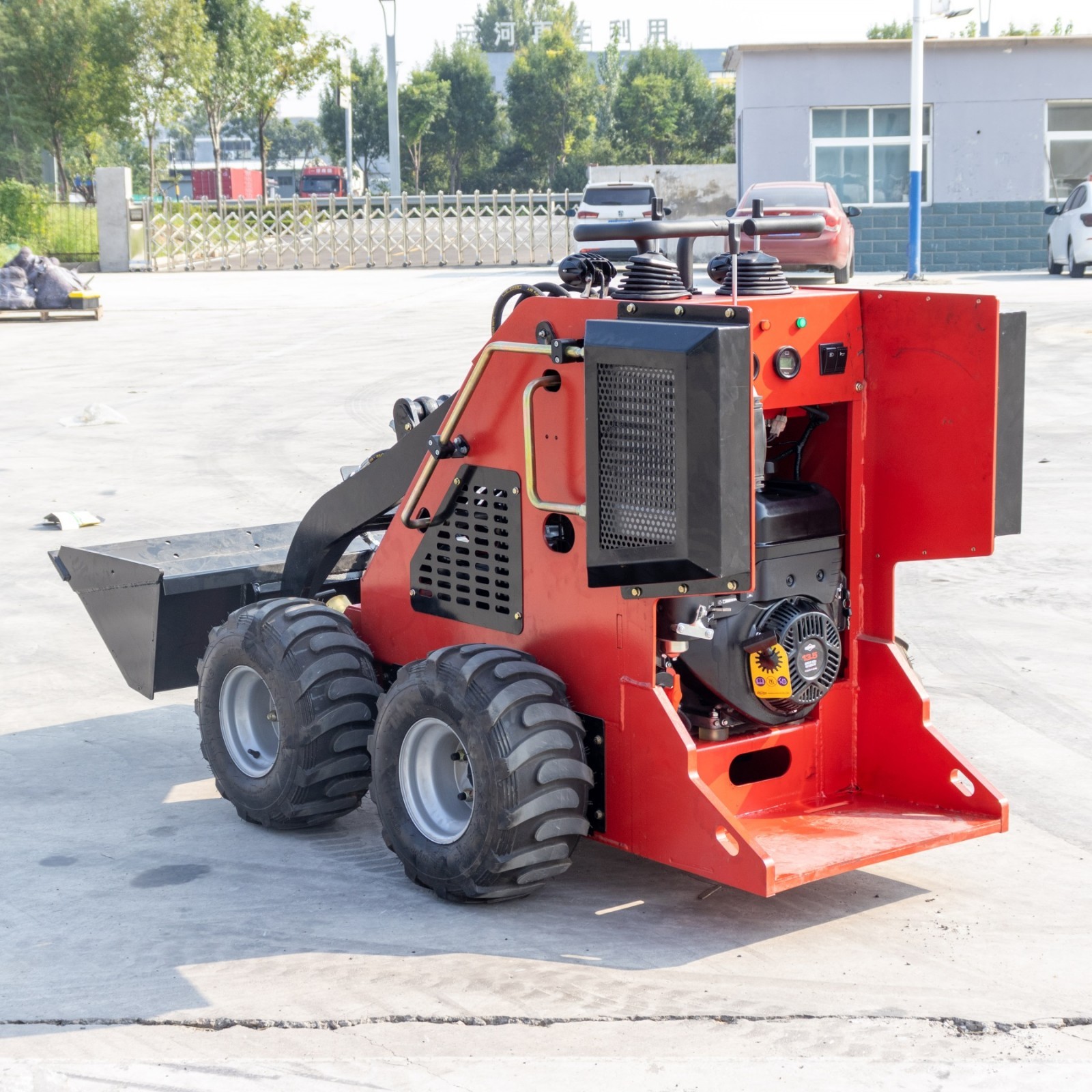 320kg Wheel Type Mini Skid Steer Loader 13.5HP pickup Black Friday discount