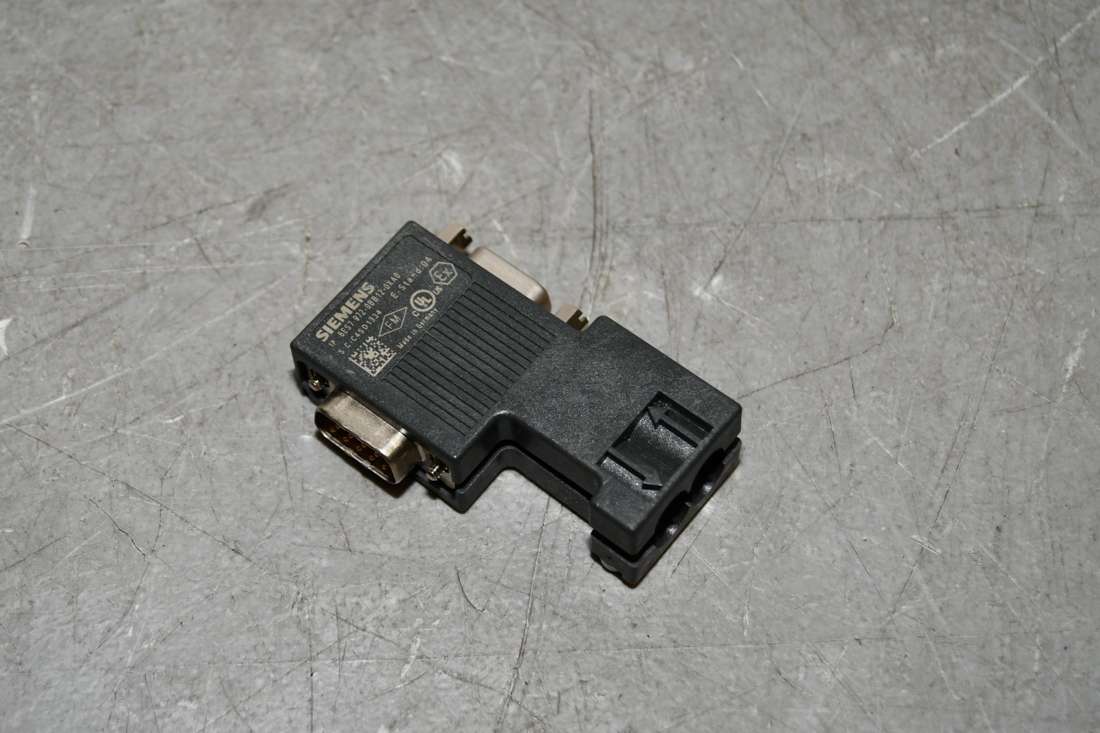 ^ Siemens Profibus Connector 6ES7 972-0BB12-0XA0 #X6261