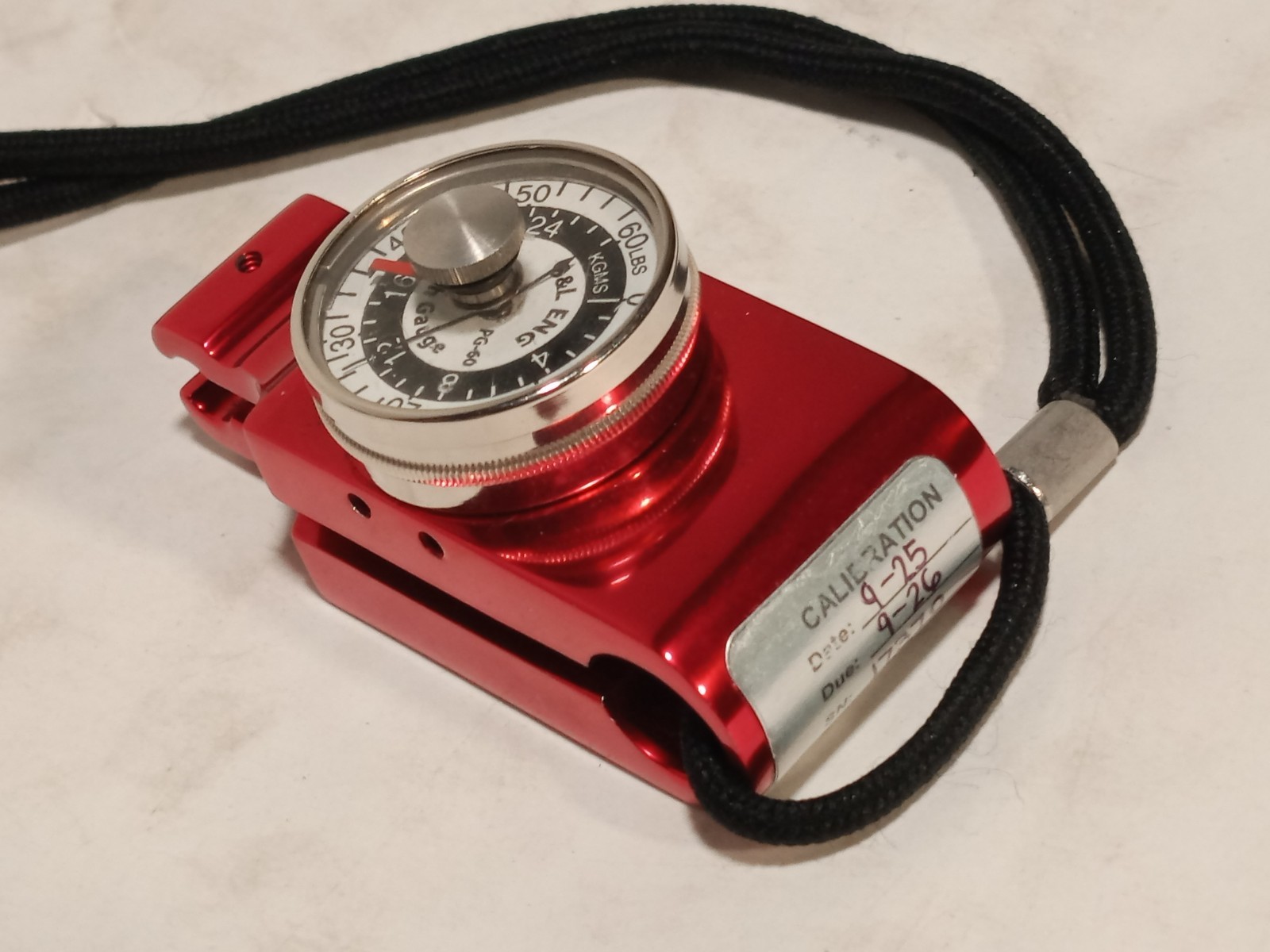 B&L Engineering PG-60 pinch gauge, 60 lb/24 kg hand strength tester red As shown