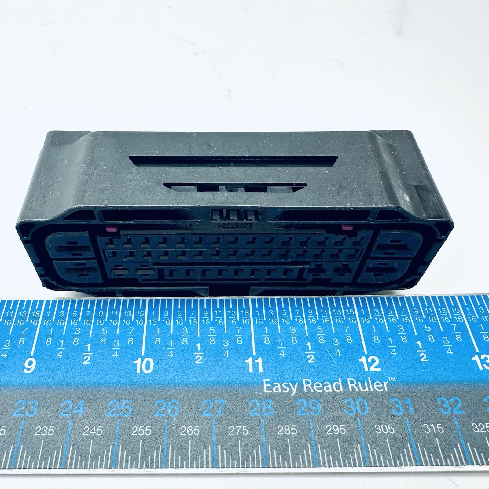 TE 46 Pin Black Female PBT-GF20 Automotive Sealed Connector