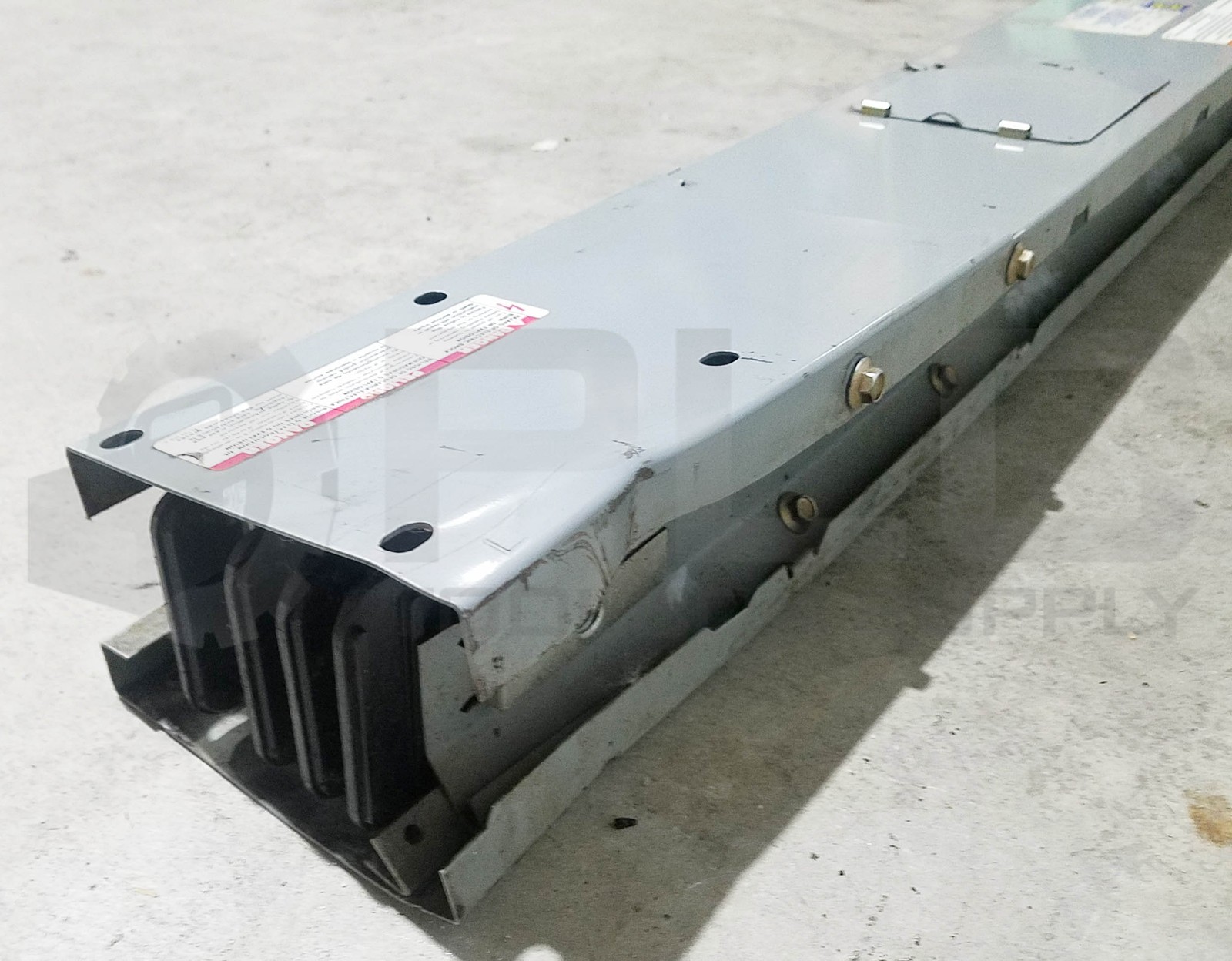 NEW SQUARE D I-LINE ALUMINUM PLUG-IN BUSWAY AP30410 Ser. 1 400A 600V 10′ *READ