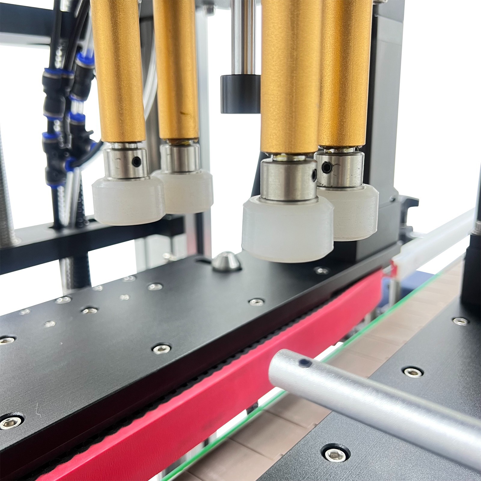 Automatic Conveyor Capping Machine for Assembly Line 0.78-4.72in Bottle Dia.