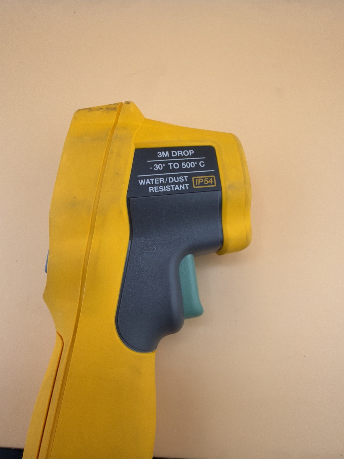 Fluke 62 MAX IR Thermometer 3M Drop -30 To 500C Water/Dust Resistant IP54 Rate