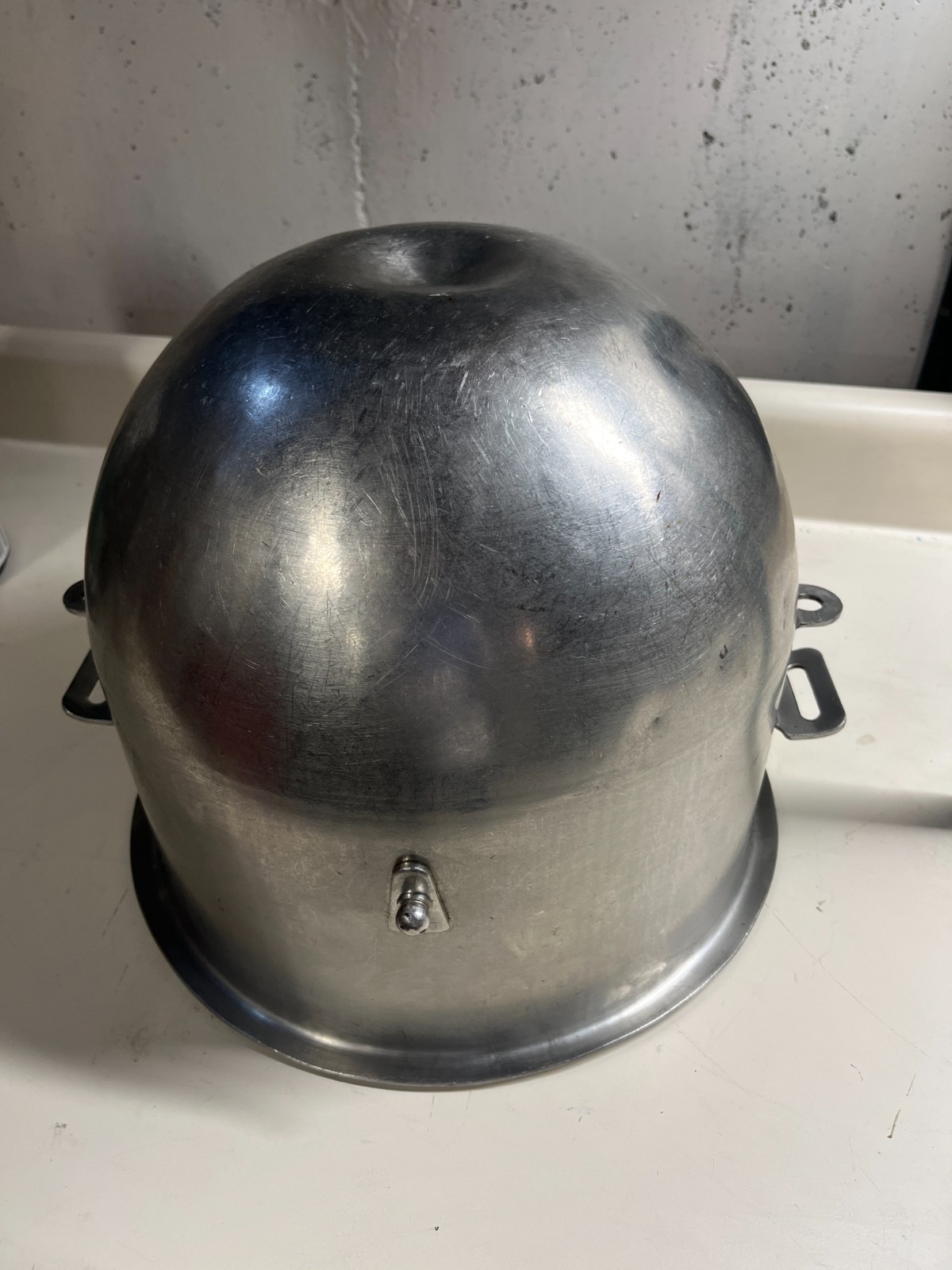 20 Qt S/S mixer bowl for a Hobart A-200 bench top dough mixer