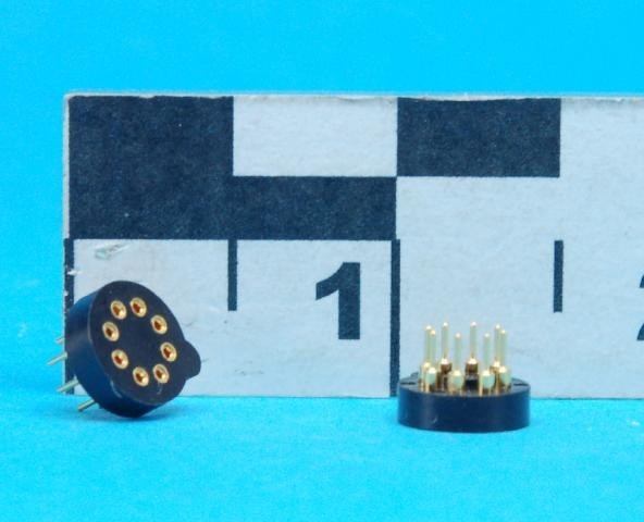 Lot of 4 – E-tec – TOS-508-S118-95 – TO-99 Sockets, 8 Pin, Machined Gold Contact