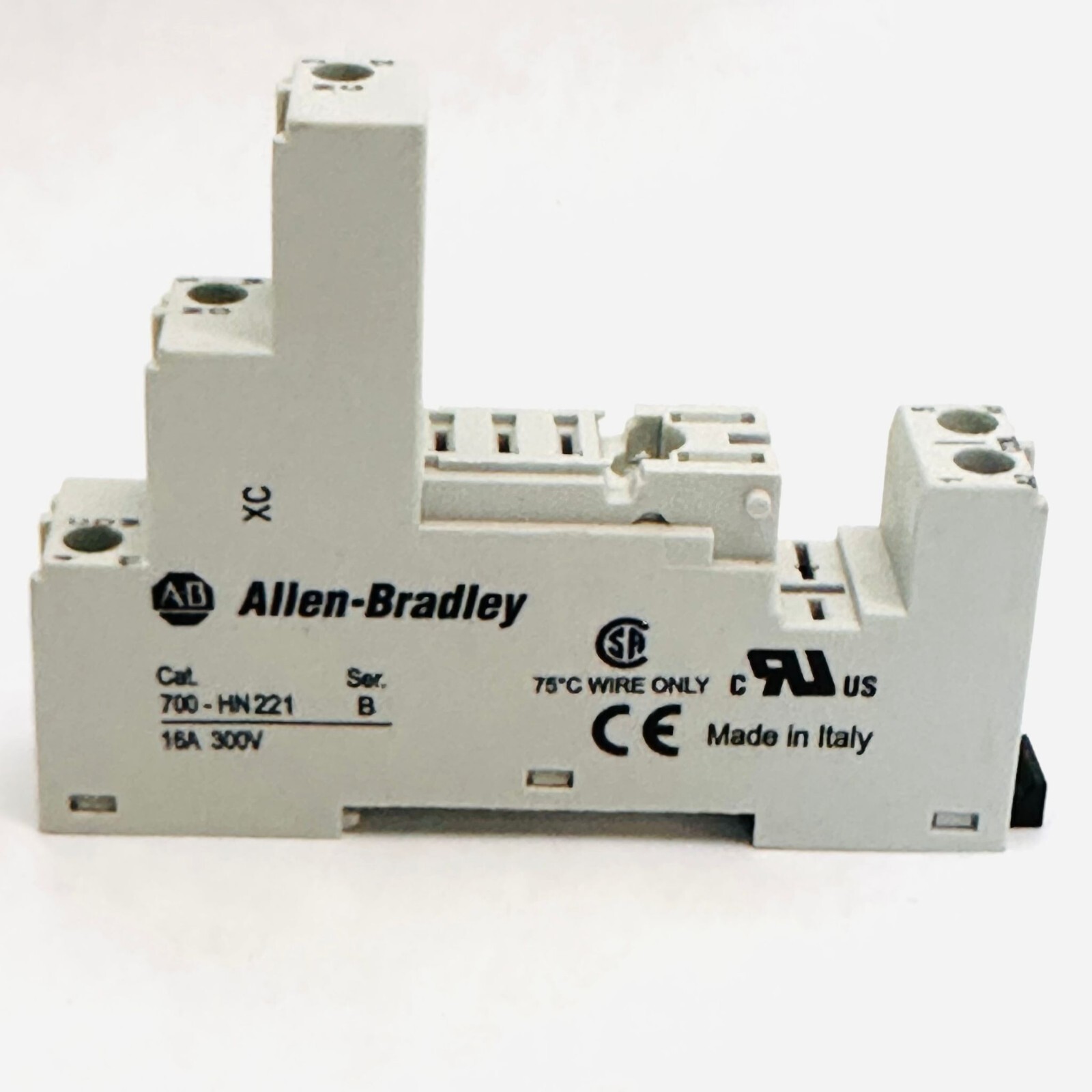 ALLEN BRADLEY 700-HN221 RELAY SOCKET