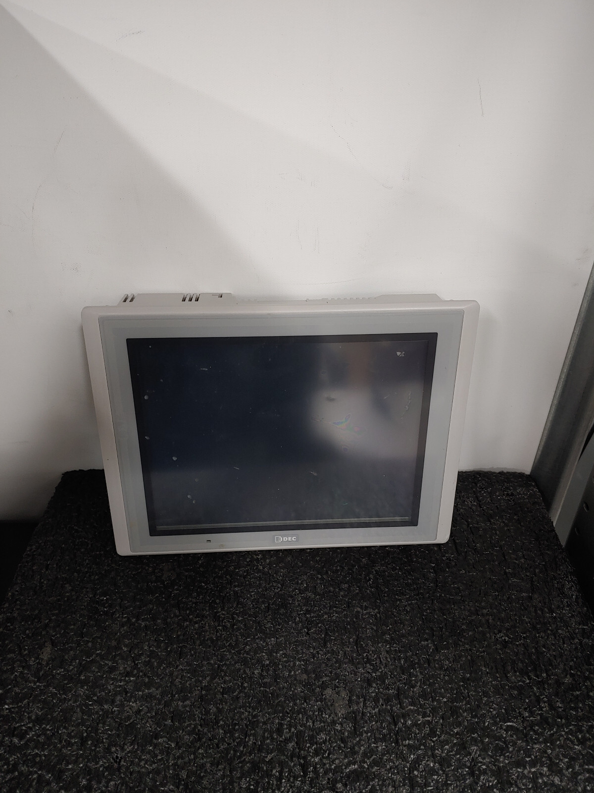 IDEC HG3G-8JT22MF-W High Performance OI Touchscreen 8.4 TFT 65K Color
