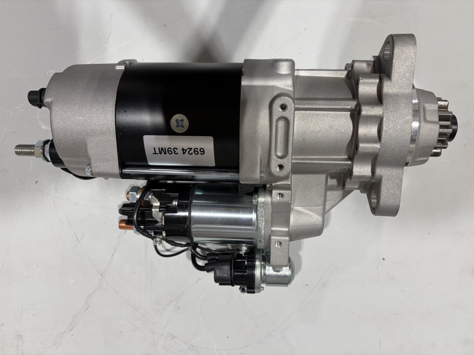 NEW 39MT Starter 12V 7.3KW 11T 6924 Delco Remy 8200090 19011521