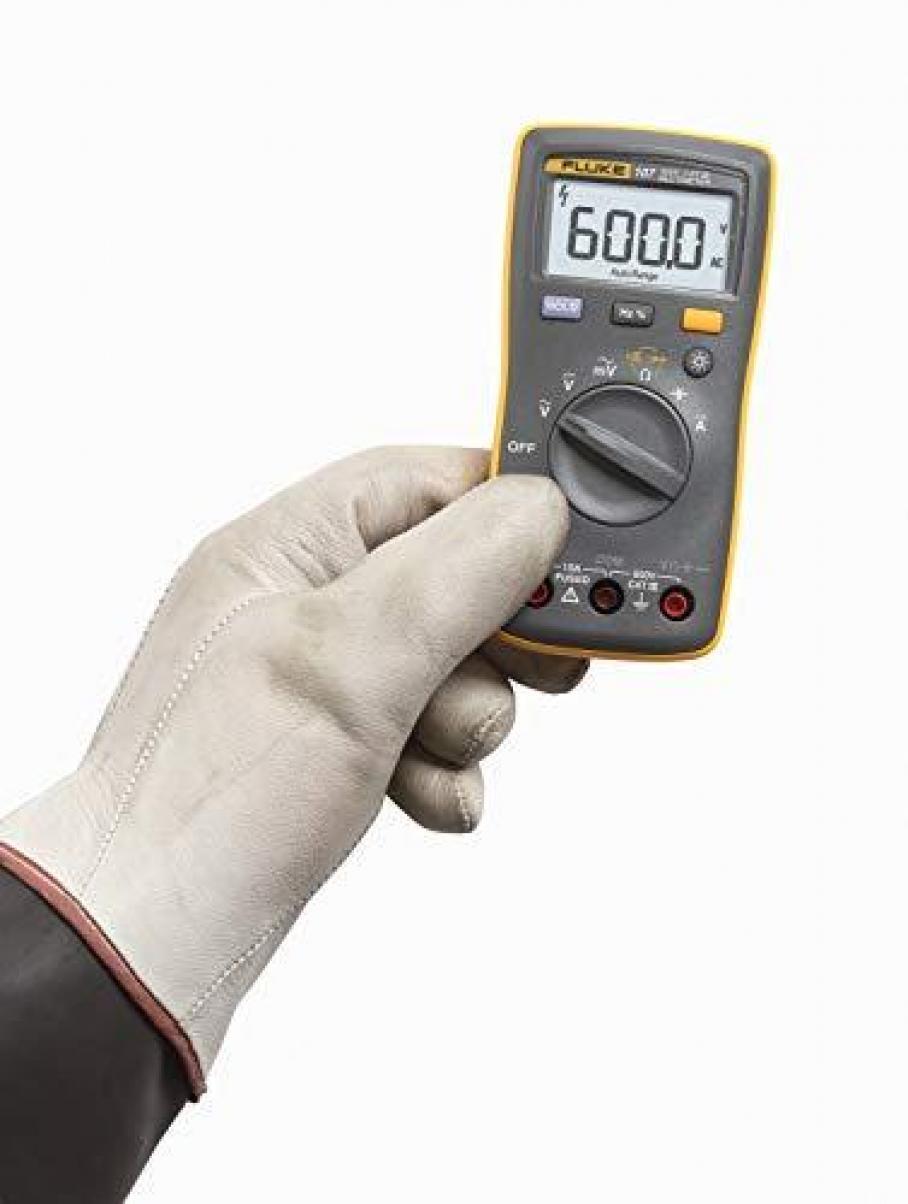 FLUKE Handheld Digital Multimeter 107 AC/DC Current By Fluke 107