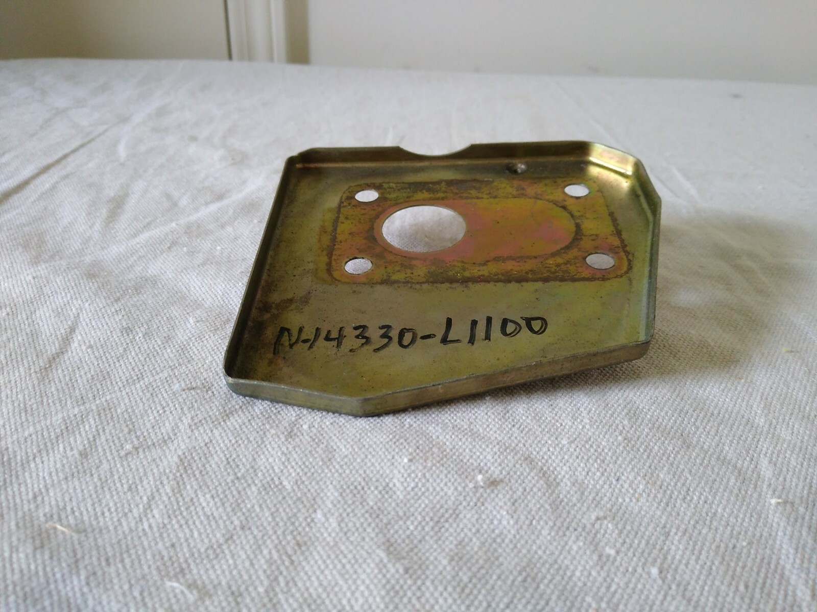 TCM Nissan Forklift Exhaust Plate Mount N-14330-L1100