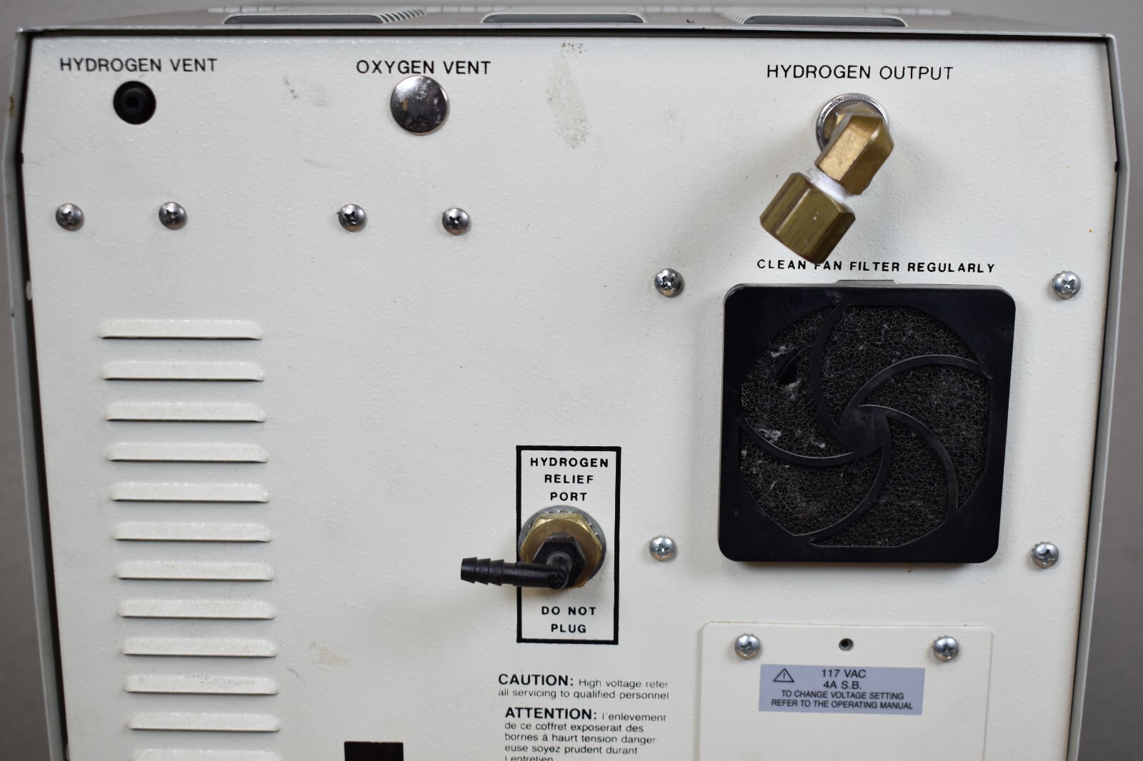 Packard Hydrogen Generator A8200 Model 8200 100-122 VAC