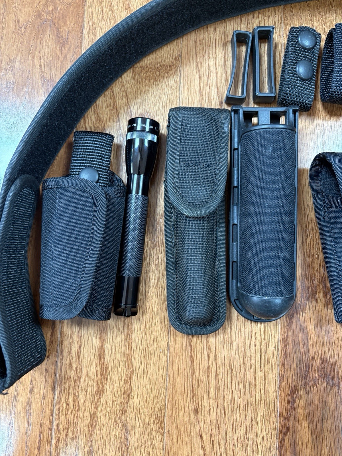 Police Security Duty Belt ACCESSORIES Mixed Lot of 14 BIANCHI SIDEKICK MAGLITE