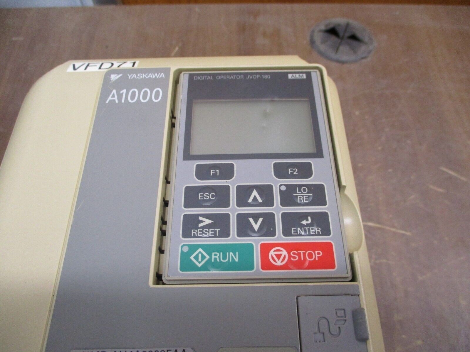 Yaskawa A1000 AC Drive CIMR-AU4A0009FAA Rev. D 5HP 3Ph w/ Keypad Used