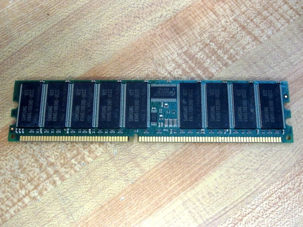 Corsair CM72SD1024RLP-2100/S Memory Module CM72SD1024RLP2100S