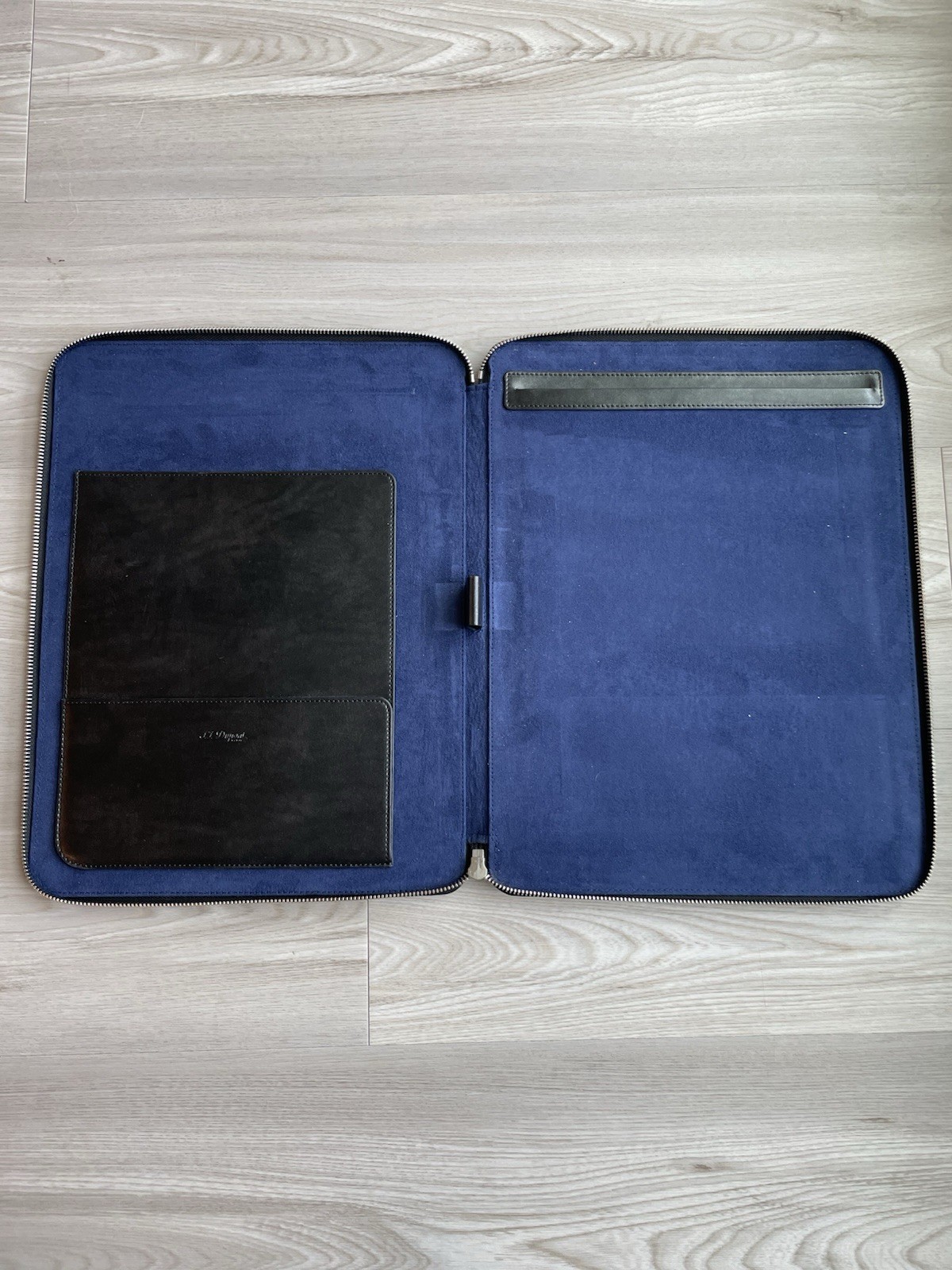 S.T. Dupont Line D Conference Pad