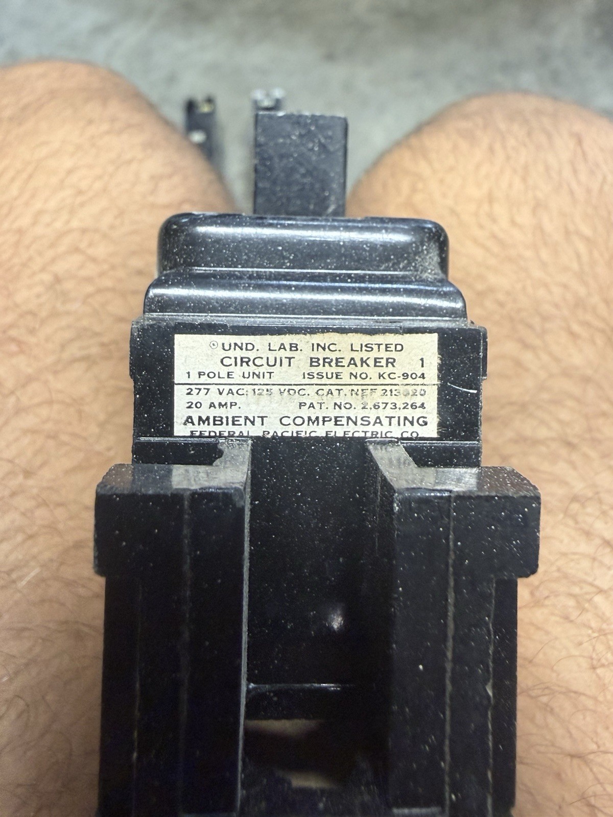 Federal Pacific Electric NC-904 1-Pole 20A Breaker 277VAC 125VDC Lot.priced each