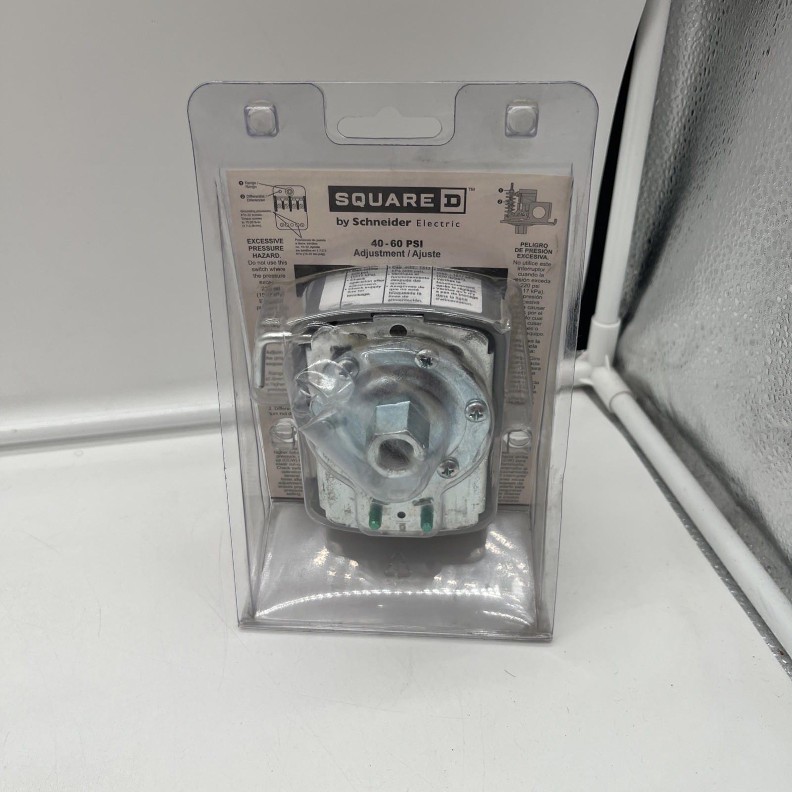 NEW Square D FSG2J24CP 40-60 PSI Water Pump Pressure Switch Pumptrol Schneider