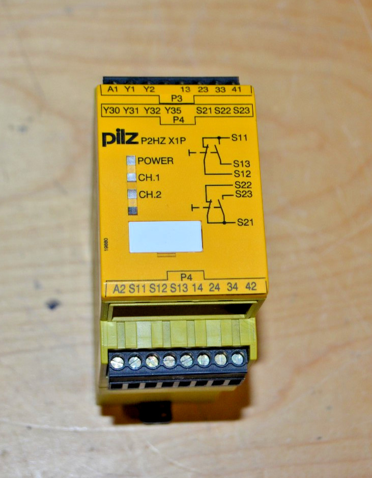 PILZ ~ P2HZ X1P ~ 24VDC 3n/o 1n/c 2so Safety Relay ~ 777340 ~ (B2)