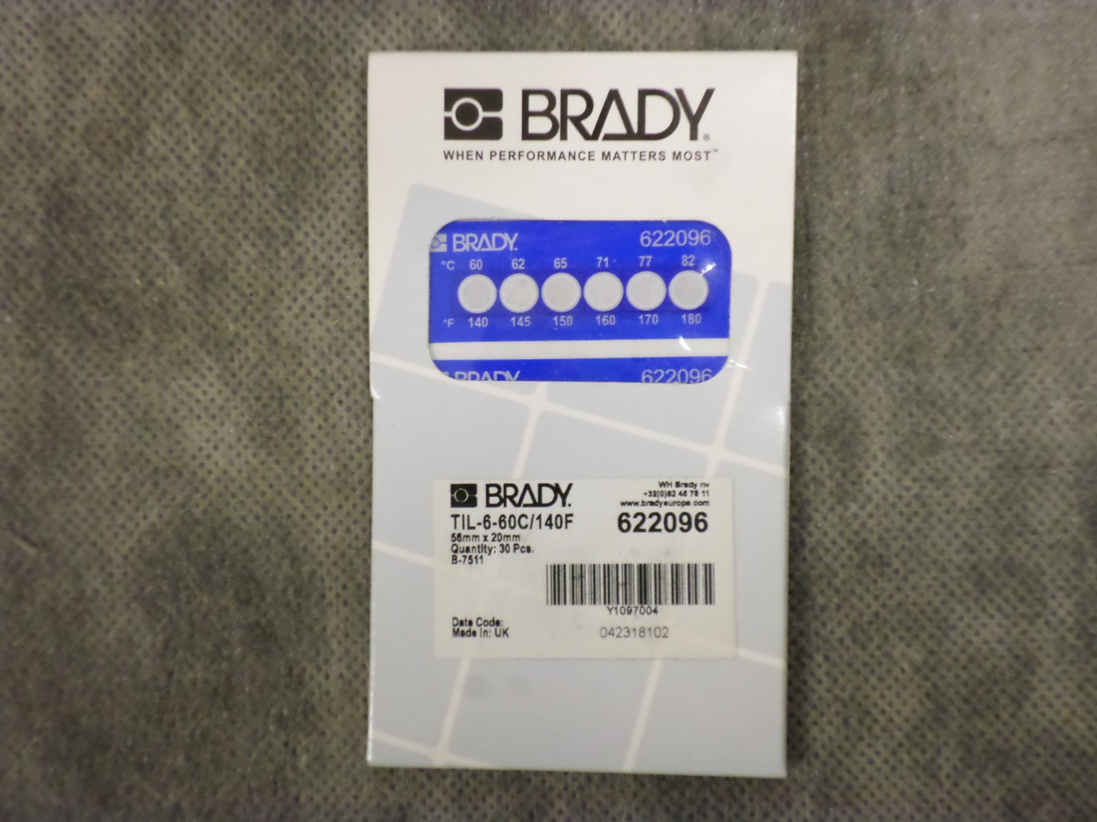 30 Brady TIL-6-60C/140F Nonreversible Temperature Sensing Labels