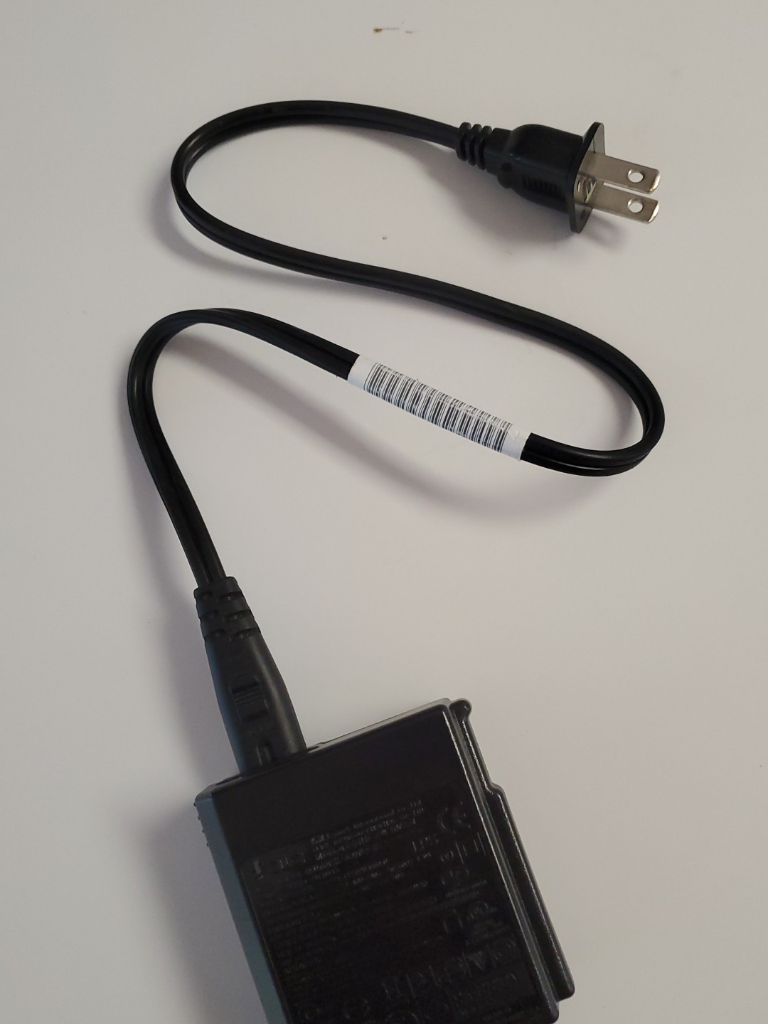 Click (CPS020300050) 30V 0.5A 50/60Hz AC / DC Adapter Power Supply Charger