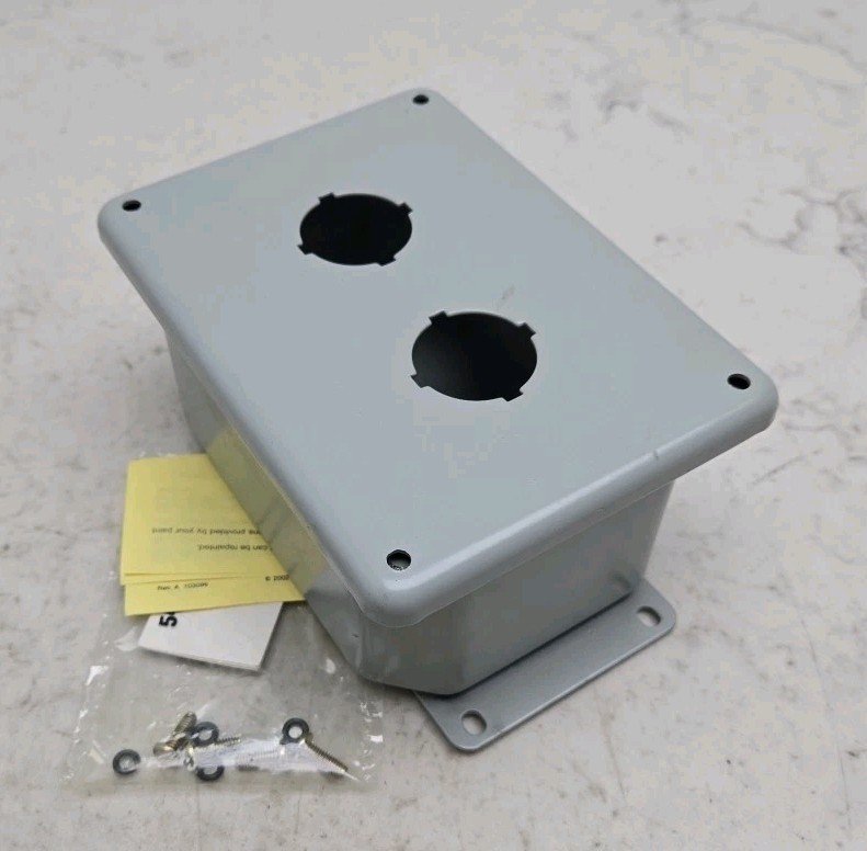 Hoffman ED2PB Push Button Enclosure 2-Hole Gray 5.75×4.00×2.75 New